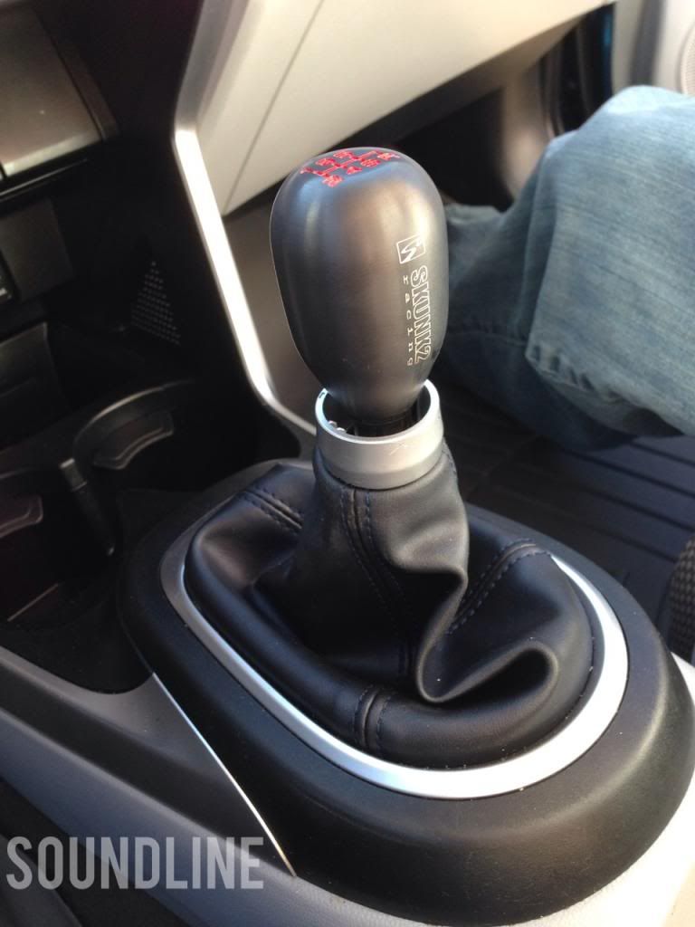 How to remove shift knob from Base manual crz Honda CRZ Hybrid Car